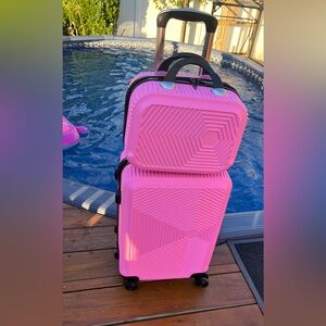 Pink Geometric Luggage Set